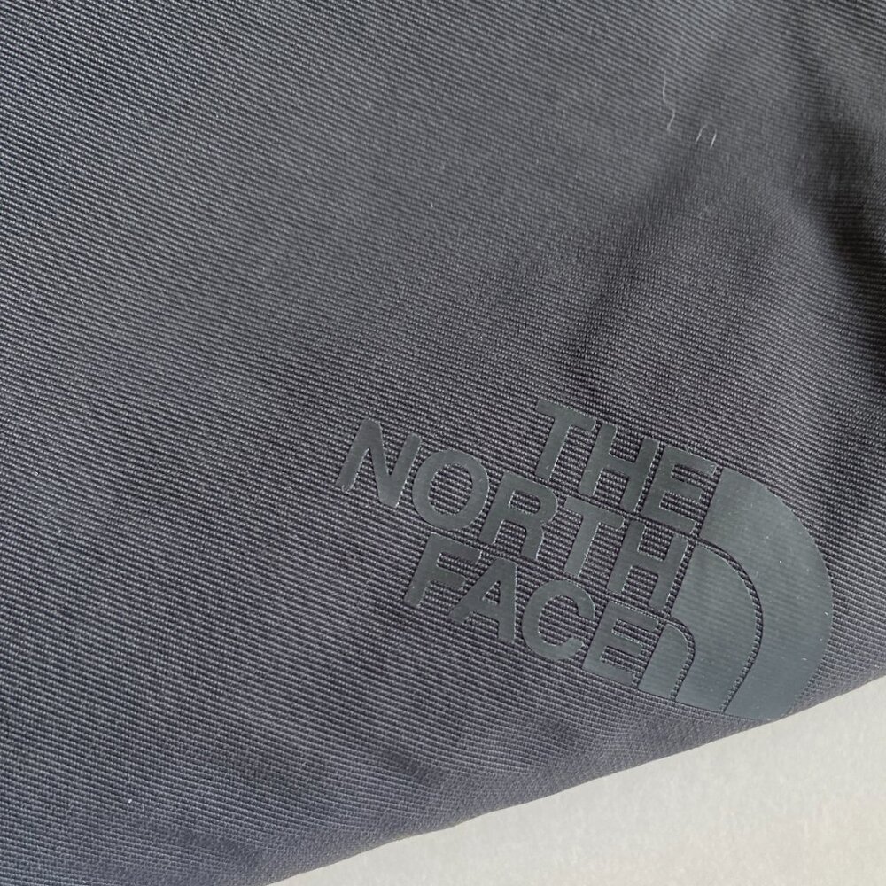 Mens NWT The North Face Paramount Trail Flash Dry Wicking Pants Asphalt Gray - Picture 2 of 6